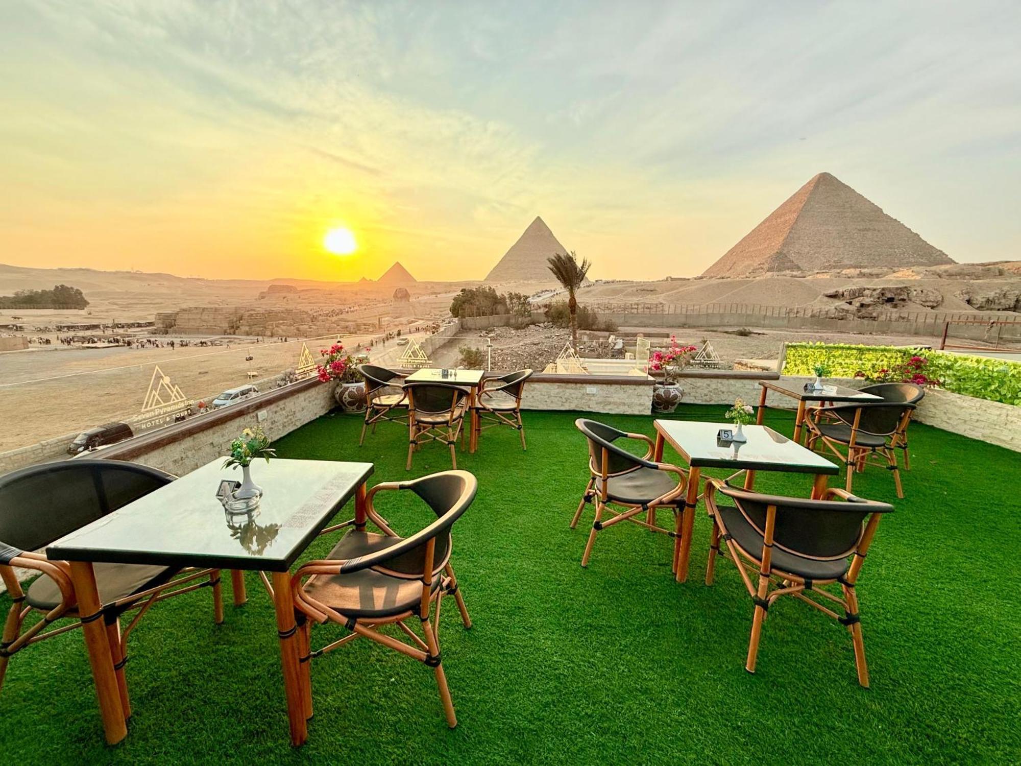 Seven Pyramids Panoramic View Inn Kafret el-Gabal Exterior photo